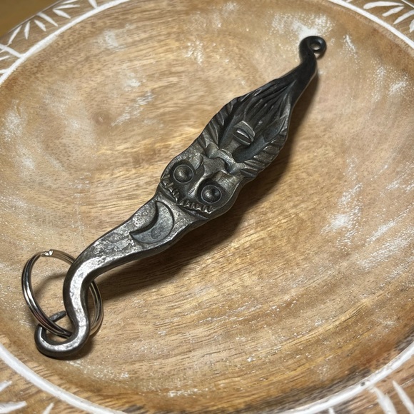 Wizard Half Moon Hand Forged Iron Keychain - Picture 5 of 8